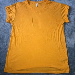 yellow oversized t shirt